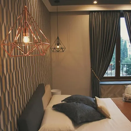 Vaticano 2* רומא